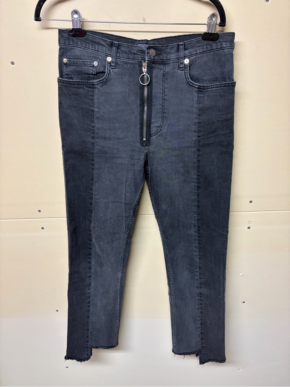 2/$30⚡️- JEANS | Women’s Zara two-toned premium denim size 6
